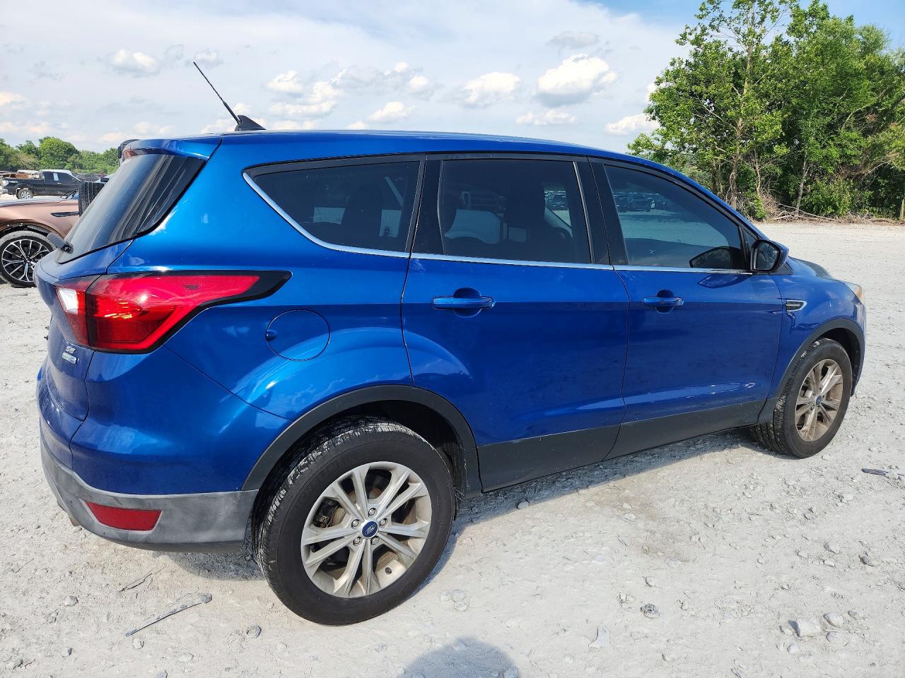 2019 FORD ESCAPE SE — снимка 3