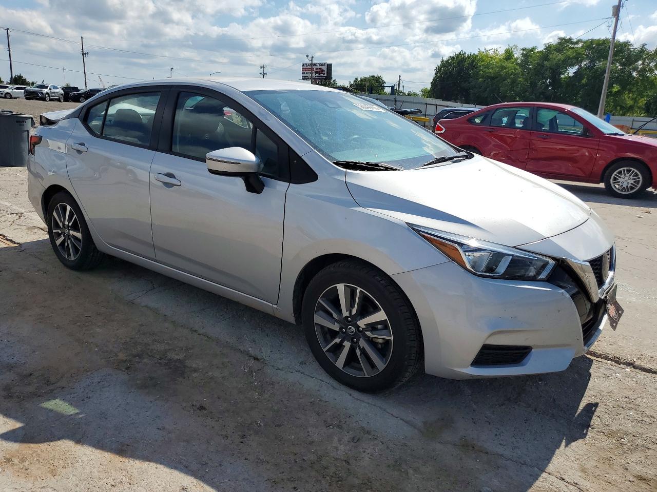2021 NISSAN VERSA SV — снимка 4