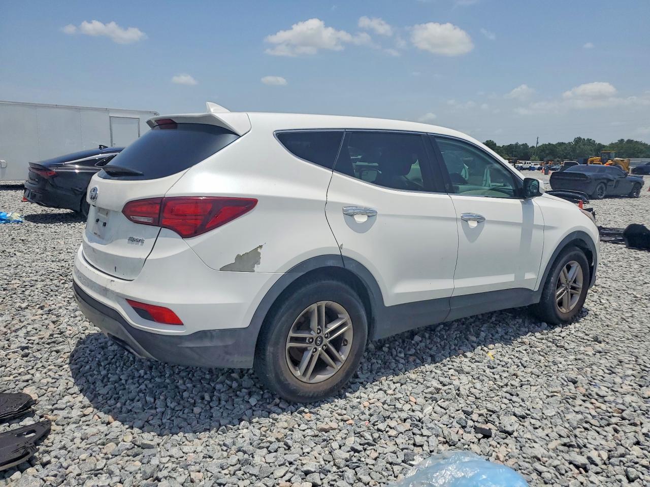 2017 HYUNDAI SANTA FE SPORT 2.4L — снимка 3