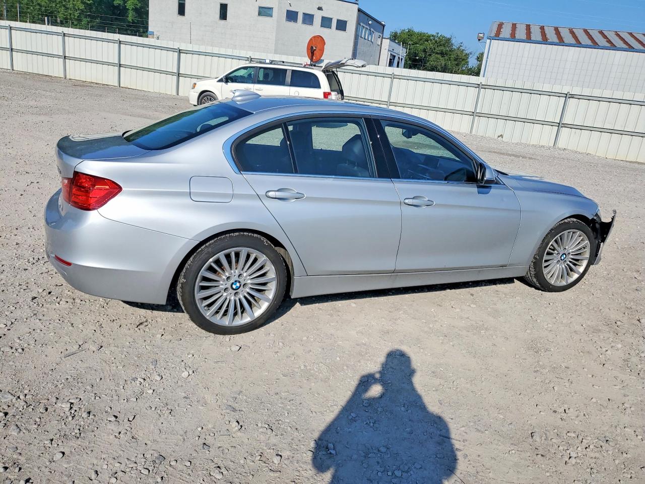 2013 BMW 328 I — снимка 3