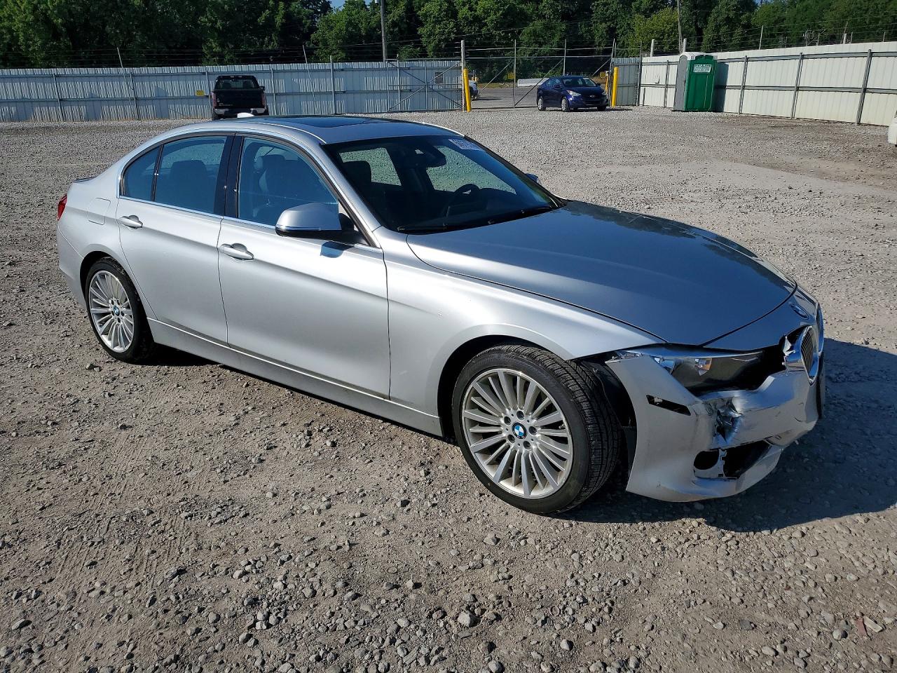 2013 BMW 328 I — снимка 4