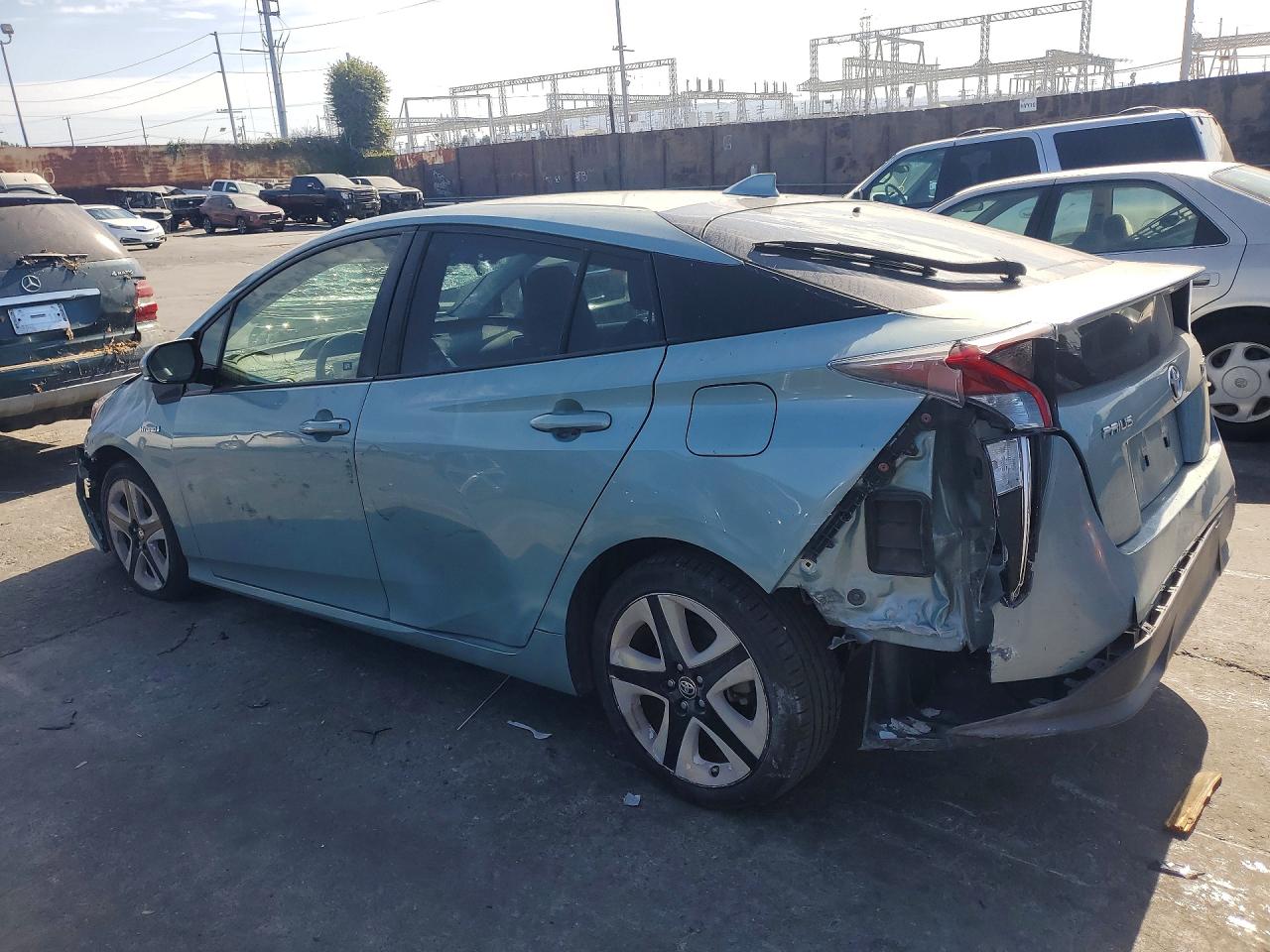 2016 TOYOTA PRIUS THREE TOURING — снимка 2
