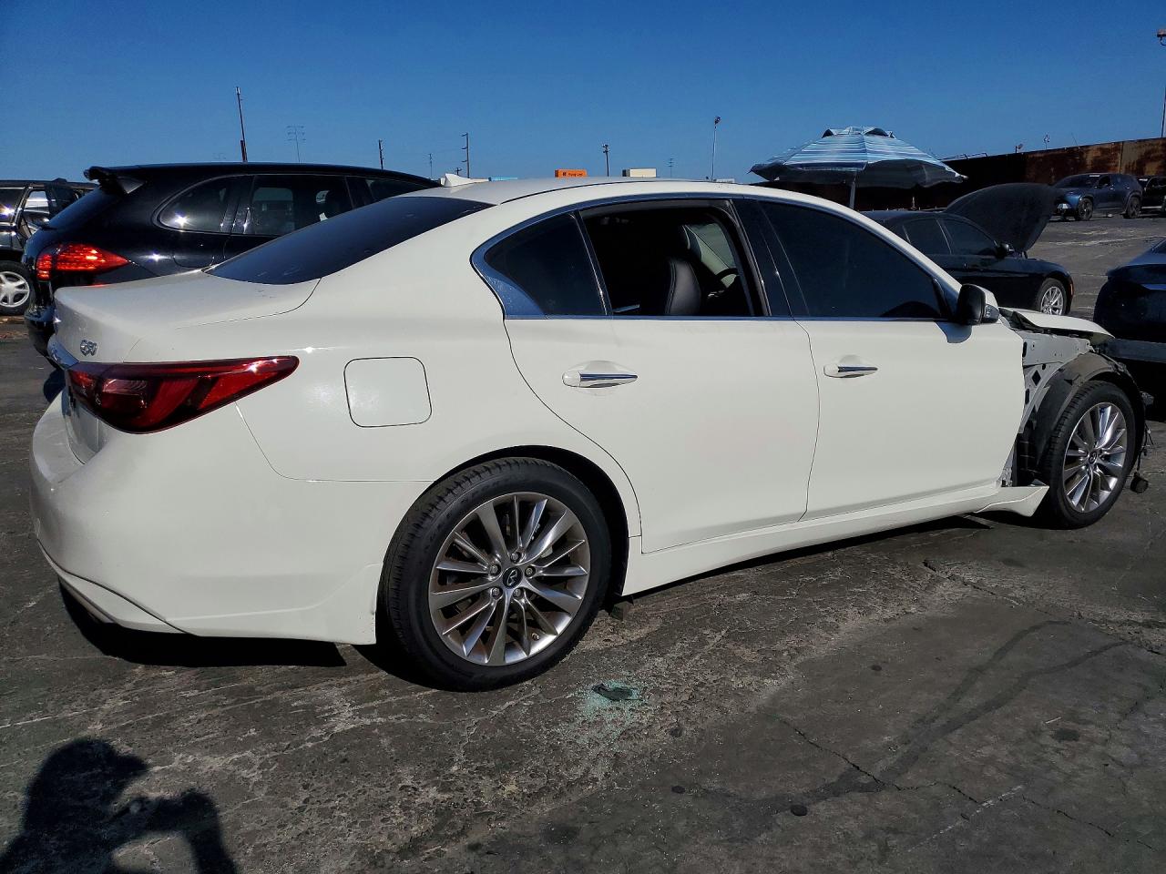 2018 INFINITI Q50 2.0T LUXE — снимка 3