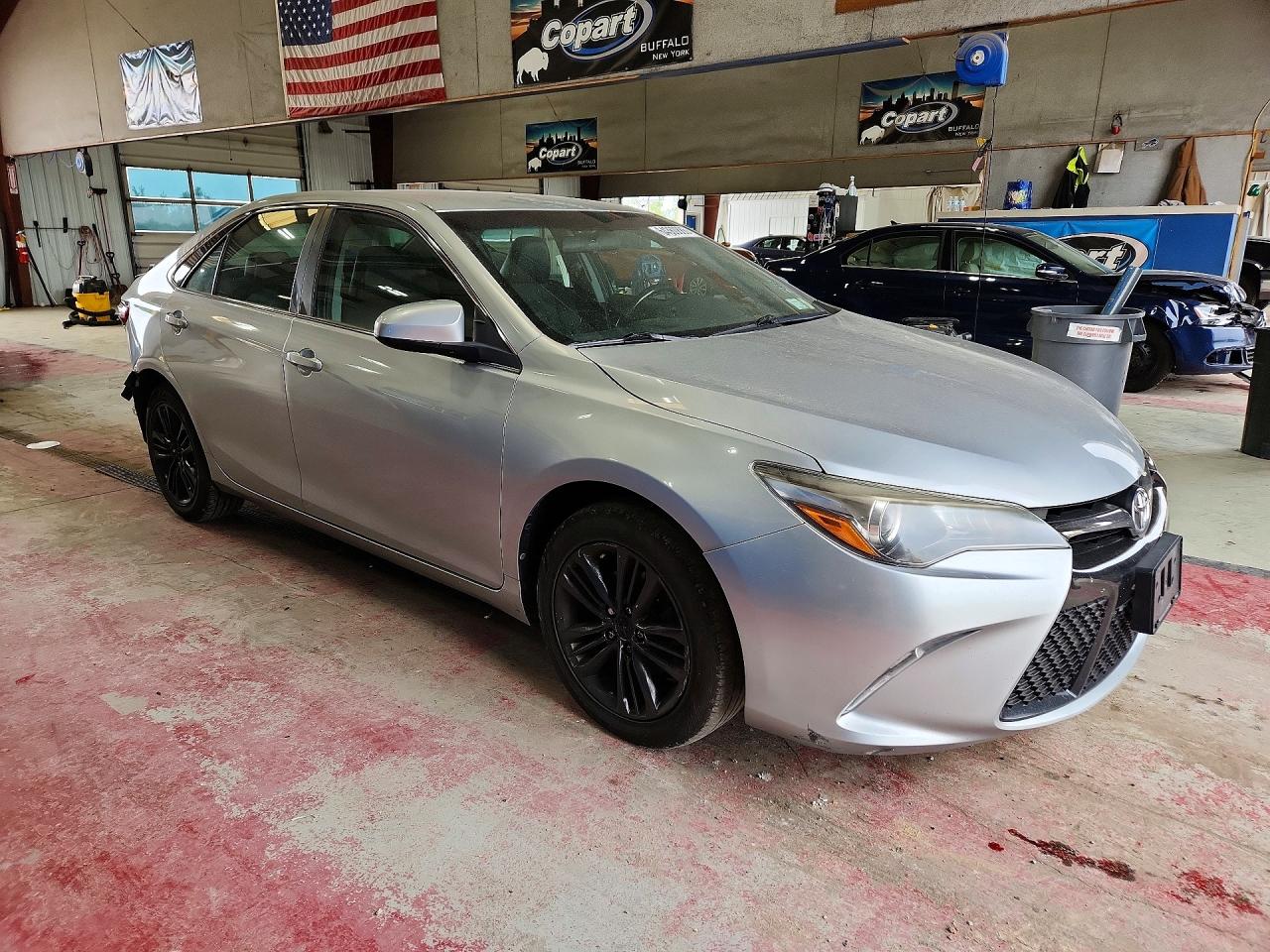 2017 TOYOTA CAMRY SE — снимка 4