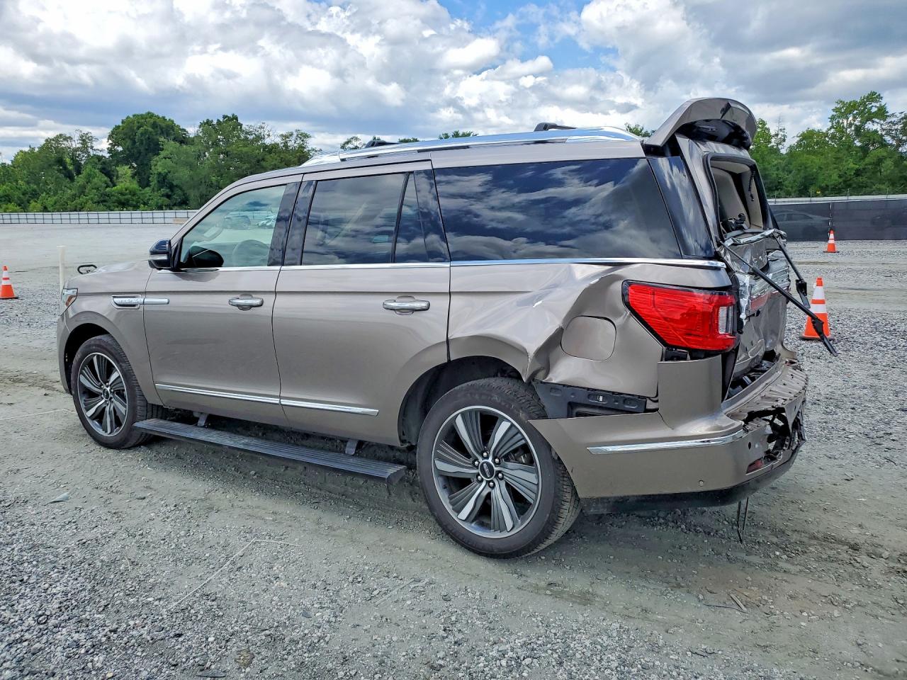 2019 LINCOLN NAVIGATOR RESERVE — снимка 2