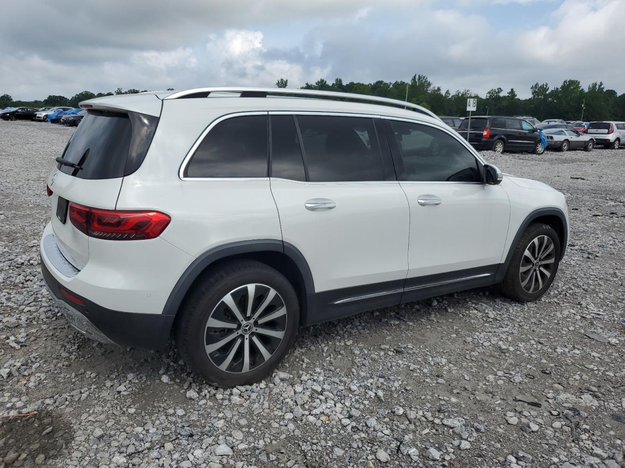 2021 MERCEDES-BENZ GLB 250 — снимка 3