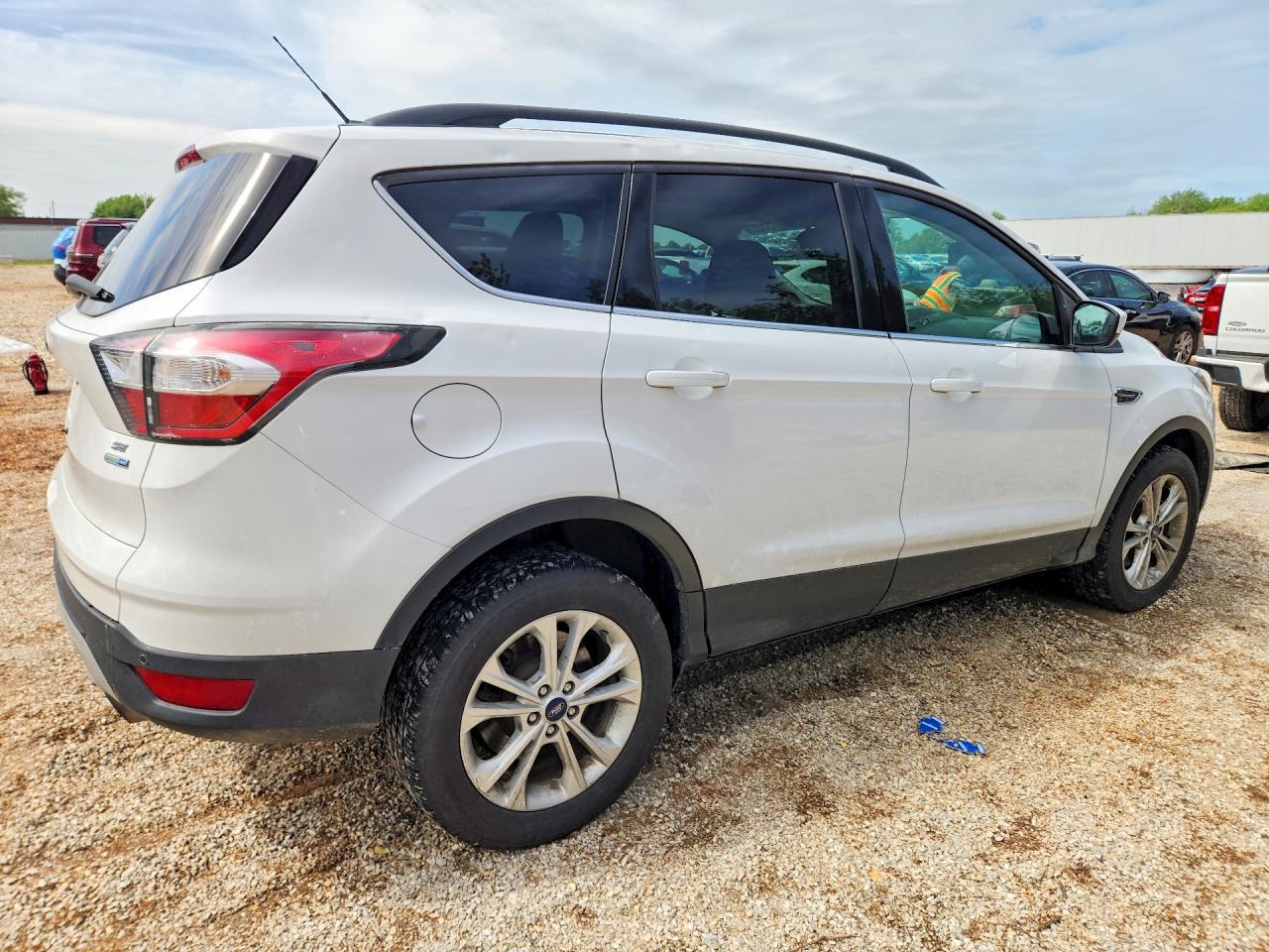 2017 FORD ESCAPE SE — снимка 3