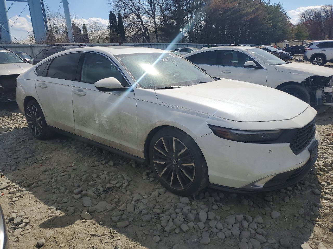 2023 HONDA ACCORD TOURING HYBRID — снимка 4