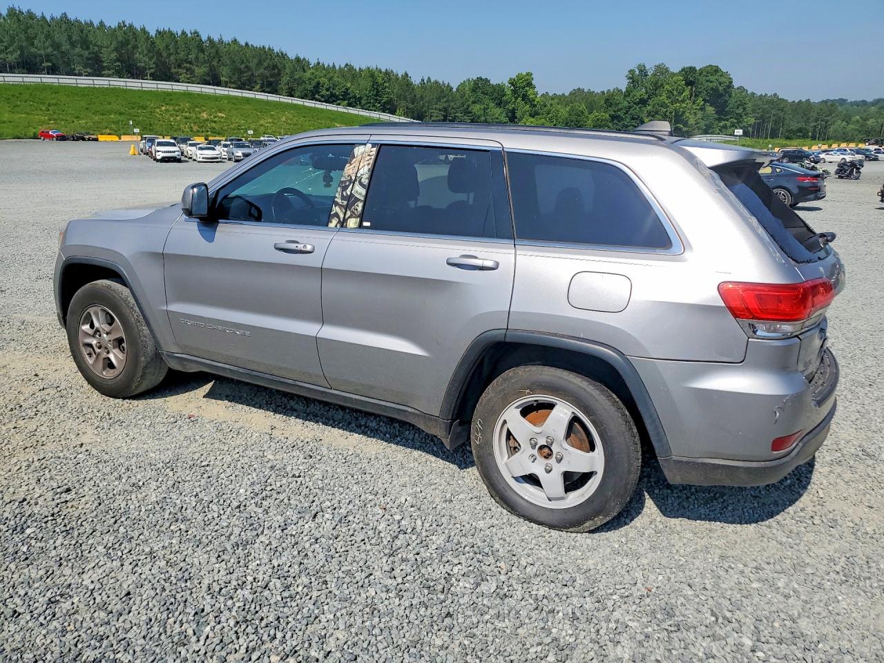 2016 JEEP GRAND CHEROKEE LAREDO — снимка 2