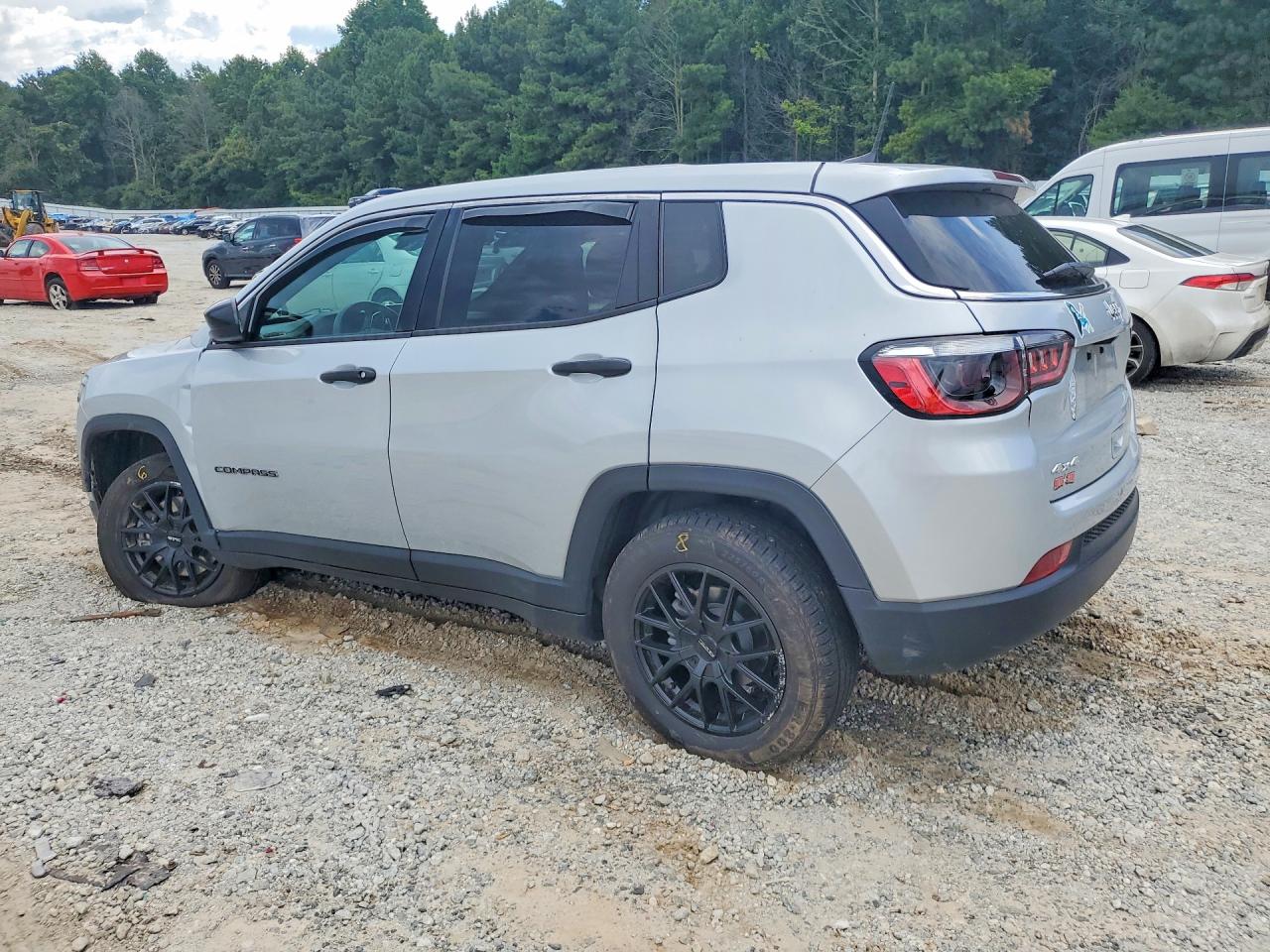 2024 JEEP COMPASS SPORT — снимка 2
