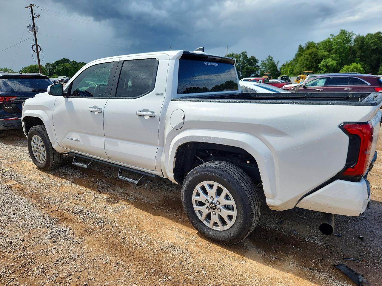 2025 TOYOTA TACOMA SR5 — снимка 2