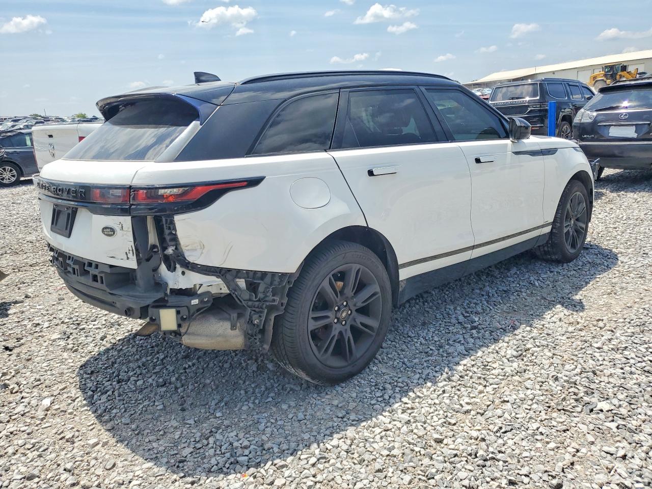 2020 LAND ROVER RANGE ROVER VELAR R-DYNAMIC S — снимка 3