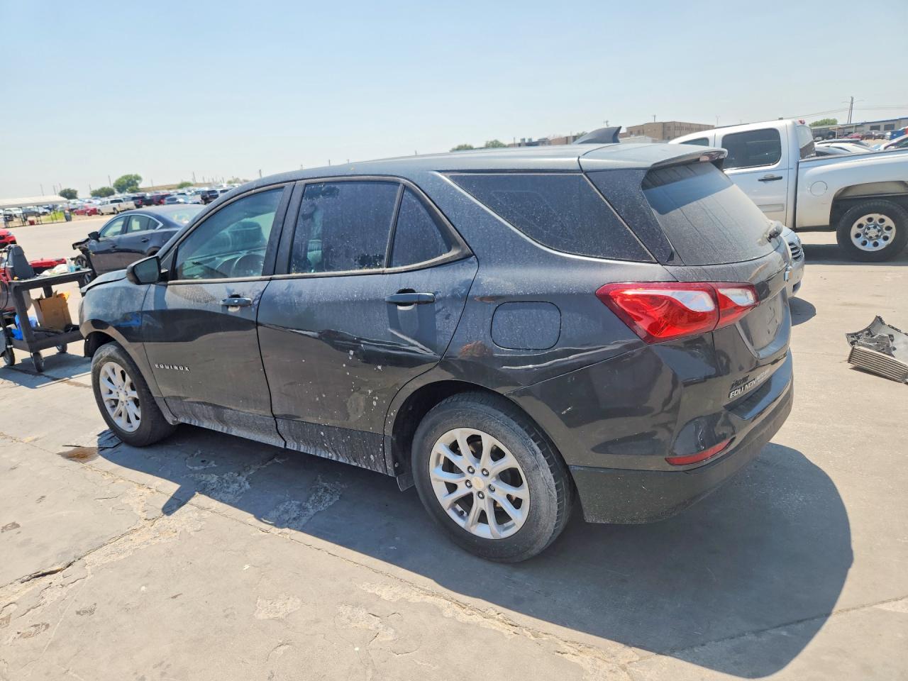 2020 CHEVROLET EQUINOX LS — снимка 2