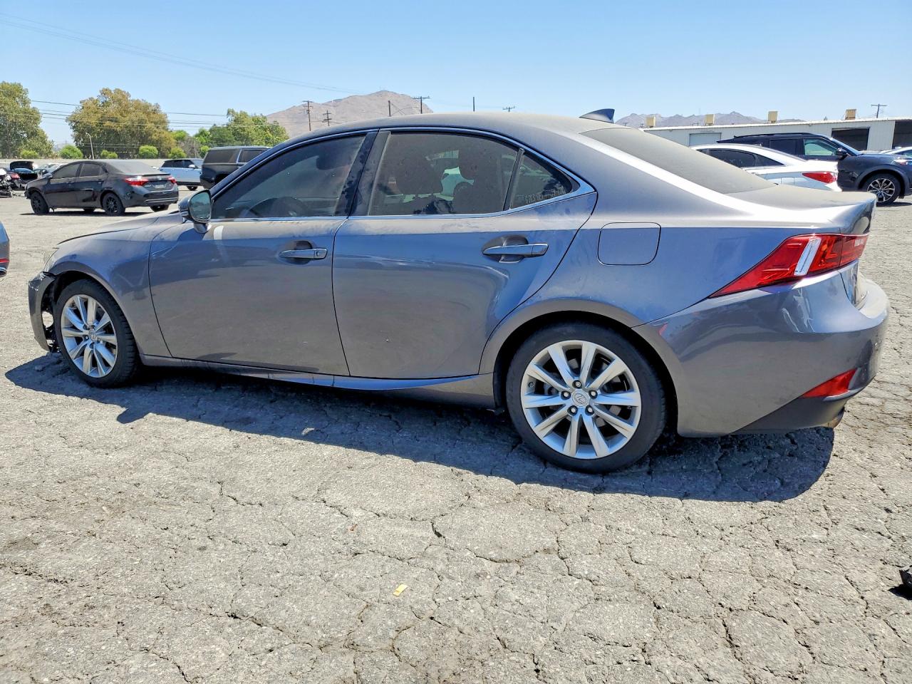 2014 LEXUS IS 250 — снимка 2