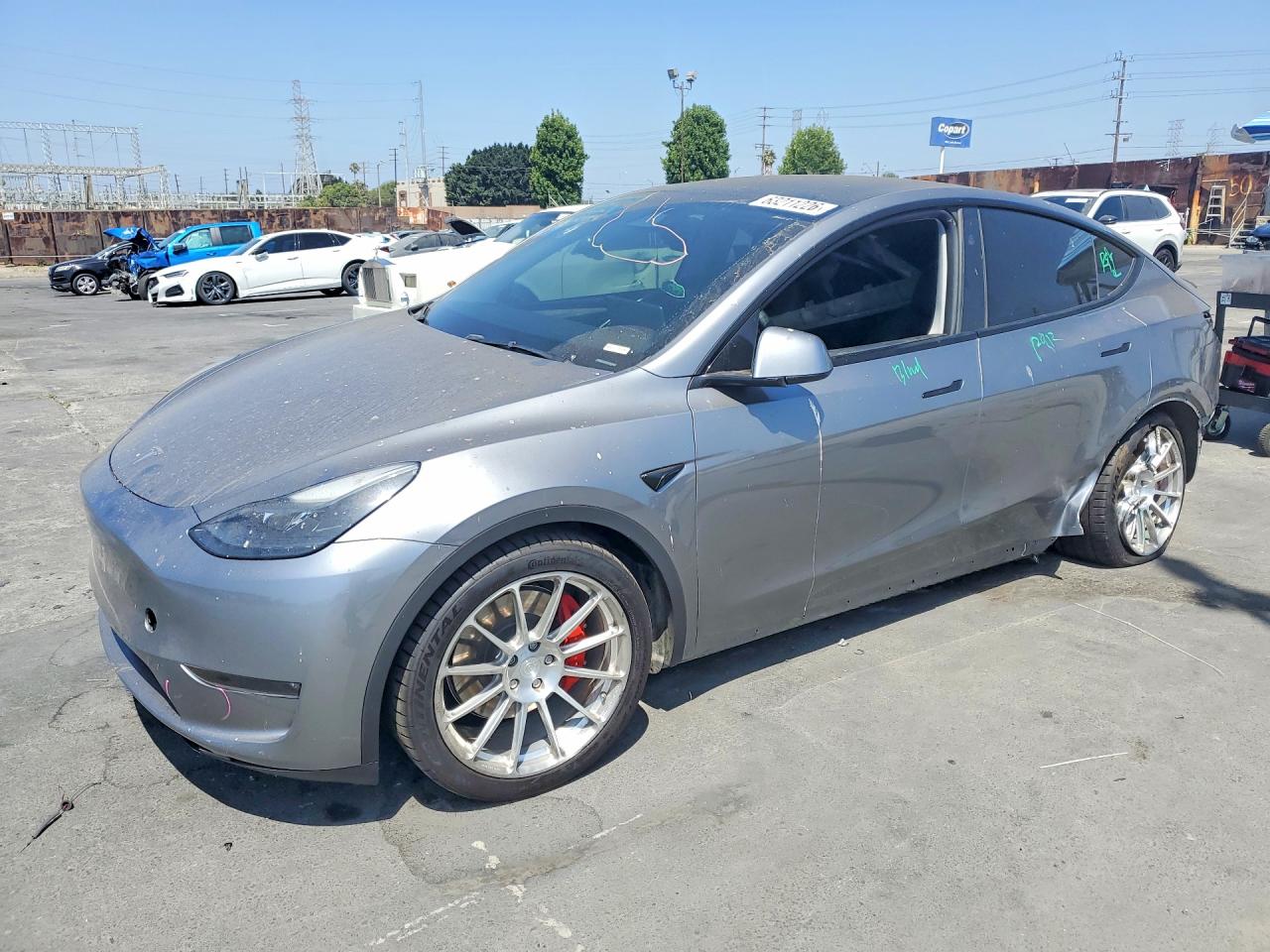 2024 TESLA MODEL Y