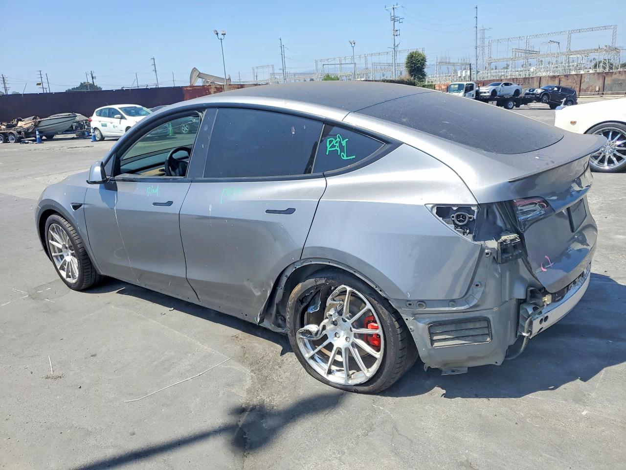 2024 TESLA MODEL Y — снимка 2
