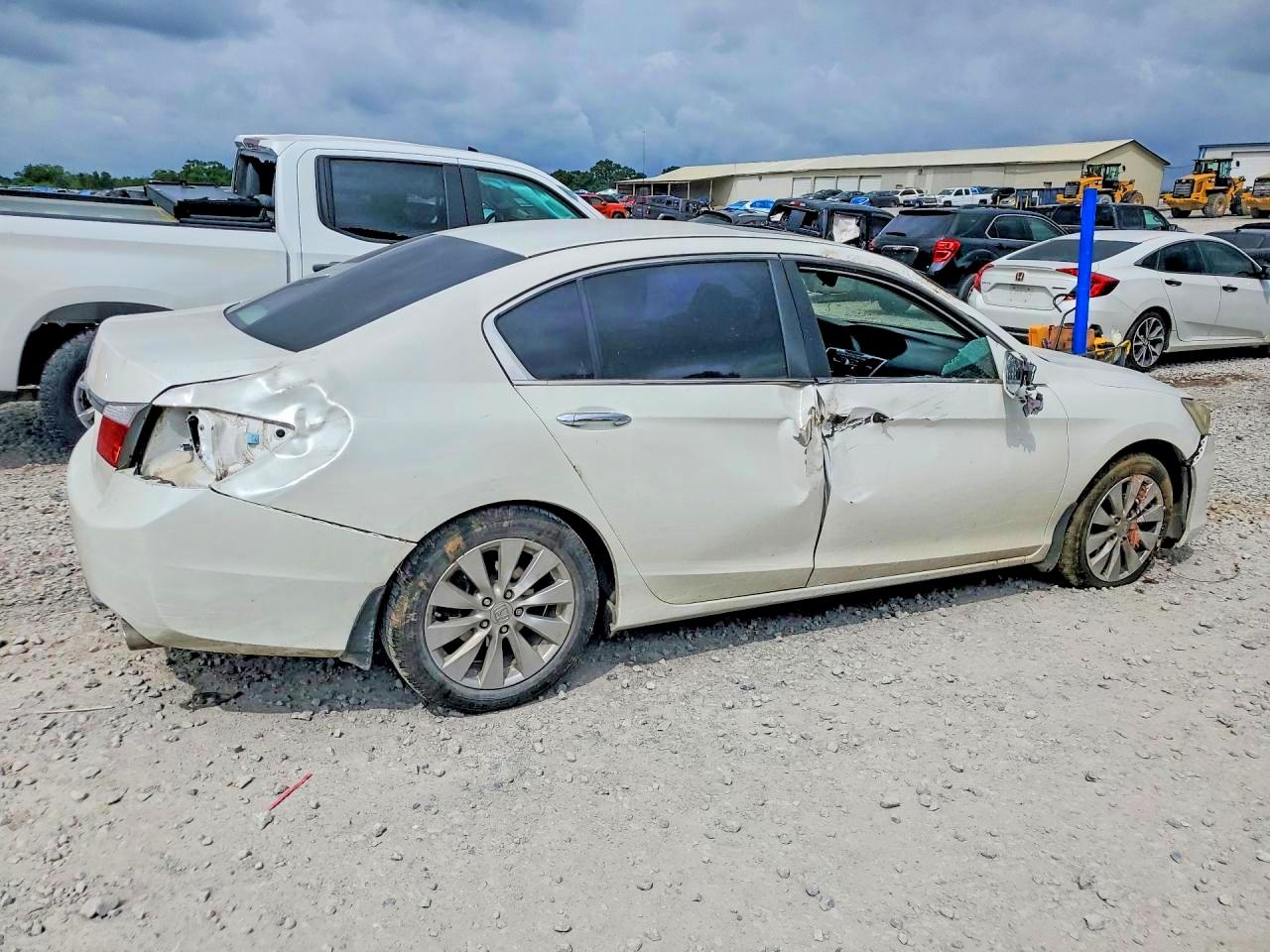 2015 HONDA ACCORD EX — снимка 3