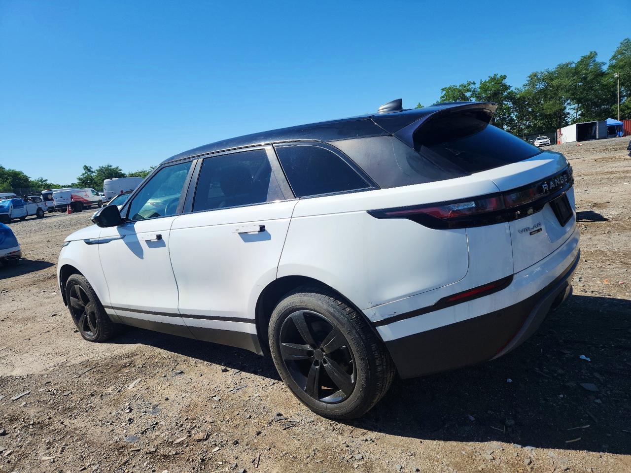 2018 LAND ROVER RANGE ROVER VELAR S — снимка 2