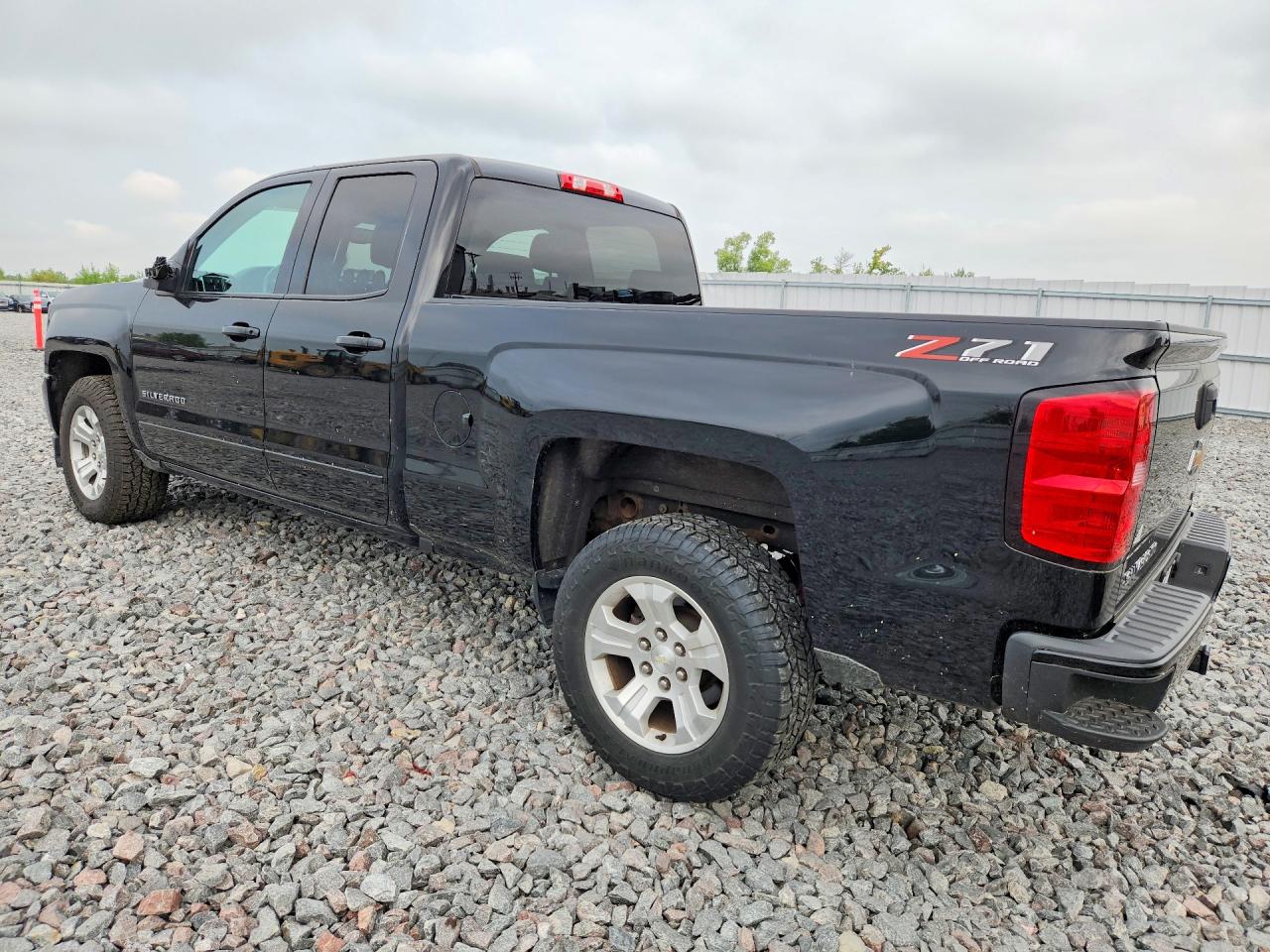 2019 CHEVROLET SILVERADO LD K1500 LT — снимка 2