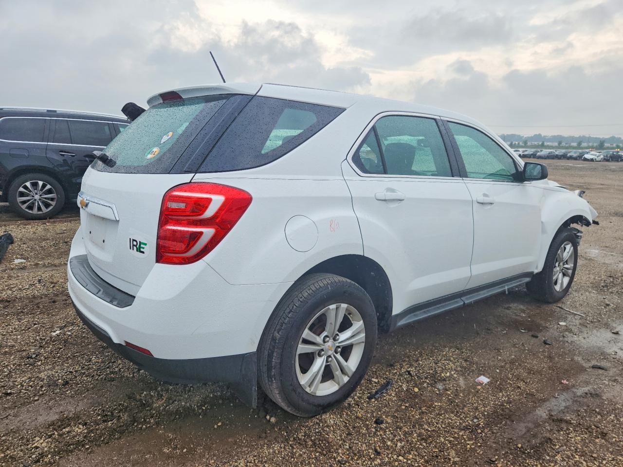 2017 CHEVROLET EQUINOX LS — снимка 3