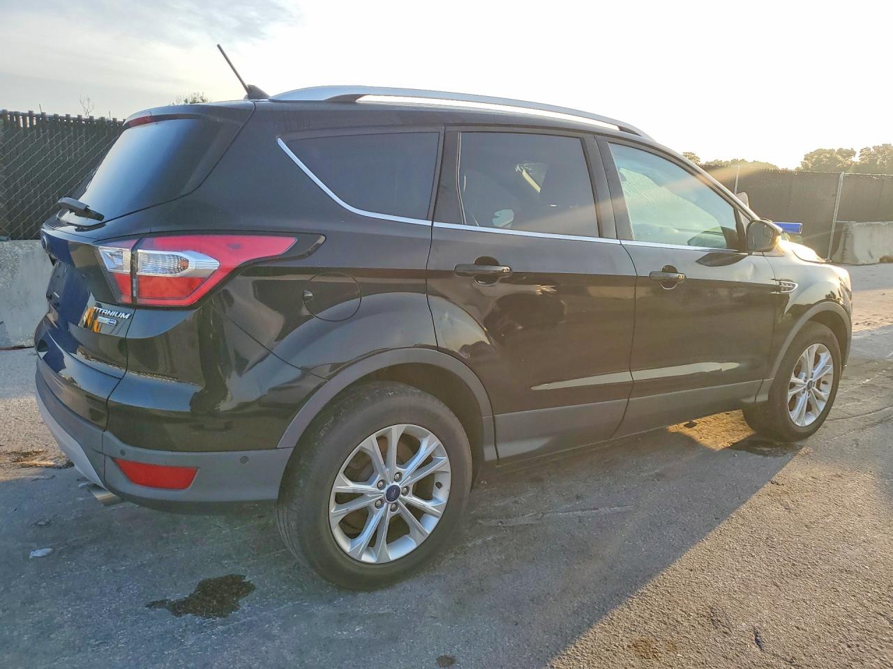 2018 FORD ESCAPE TITANIUM — снимка 3