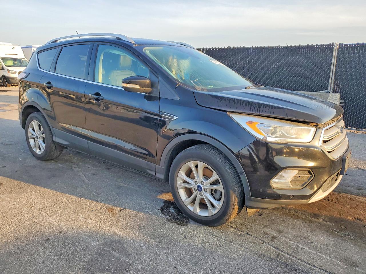 2018 FORD ESCAPE TITANIUM — снимка 4