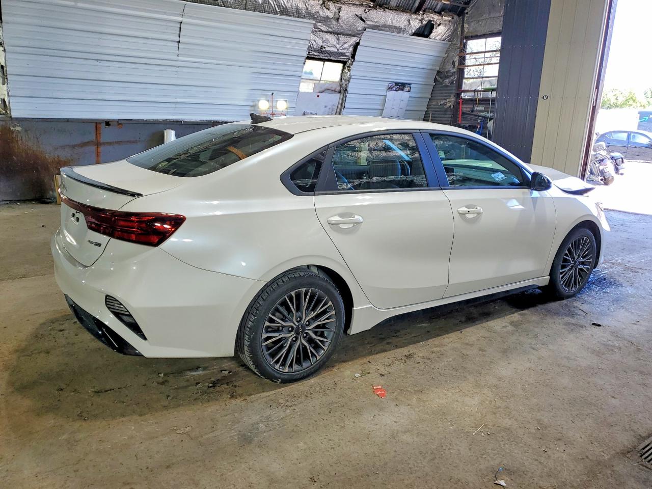 2023 KIA FORTE GT LINE — снимка 3
