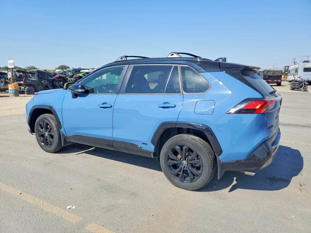 2024 TOYOTA RAV4 XSE — снимка 2