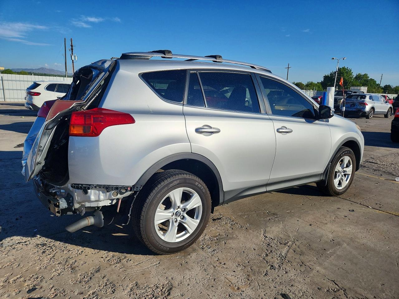 2015 TOYOTA RAV4 XLE — снимка 3