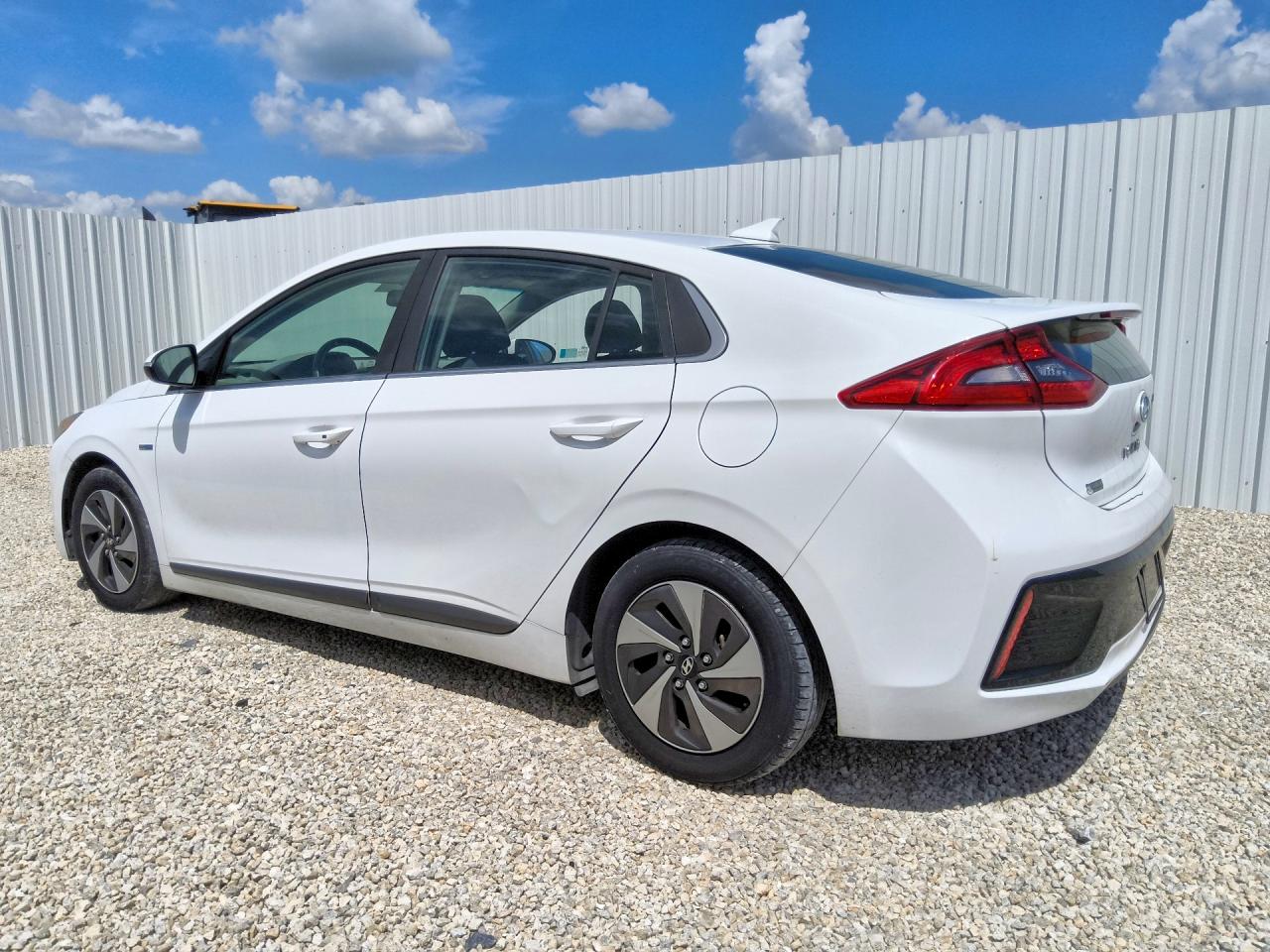 2019 HYUNDAI IONIQ SEL — снимка 2