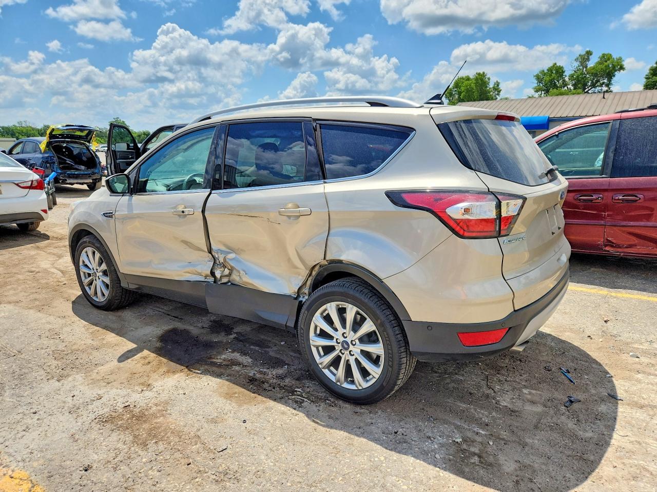 2018 FORD ESCAPE TITANIUM — снимка 2