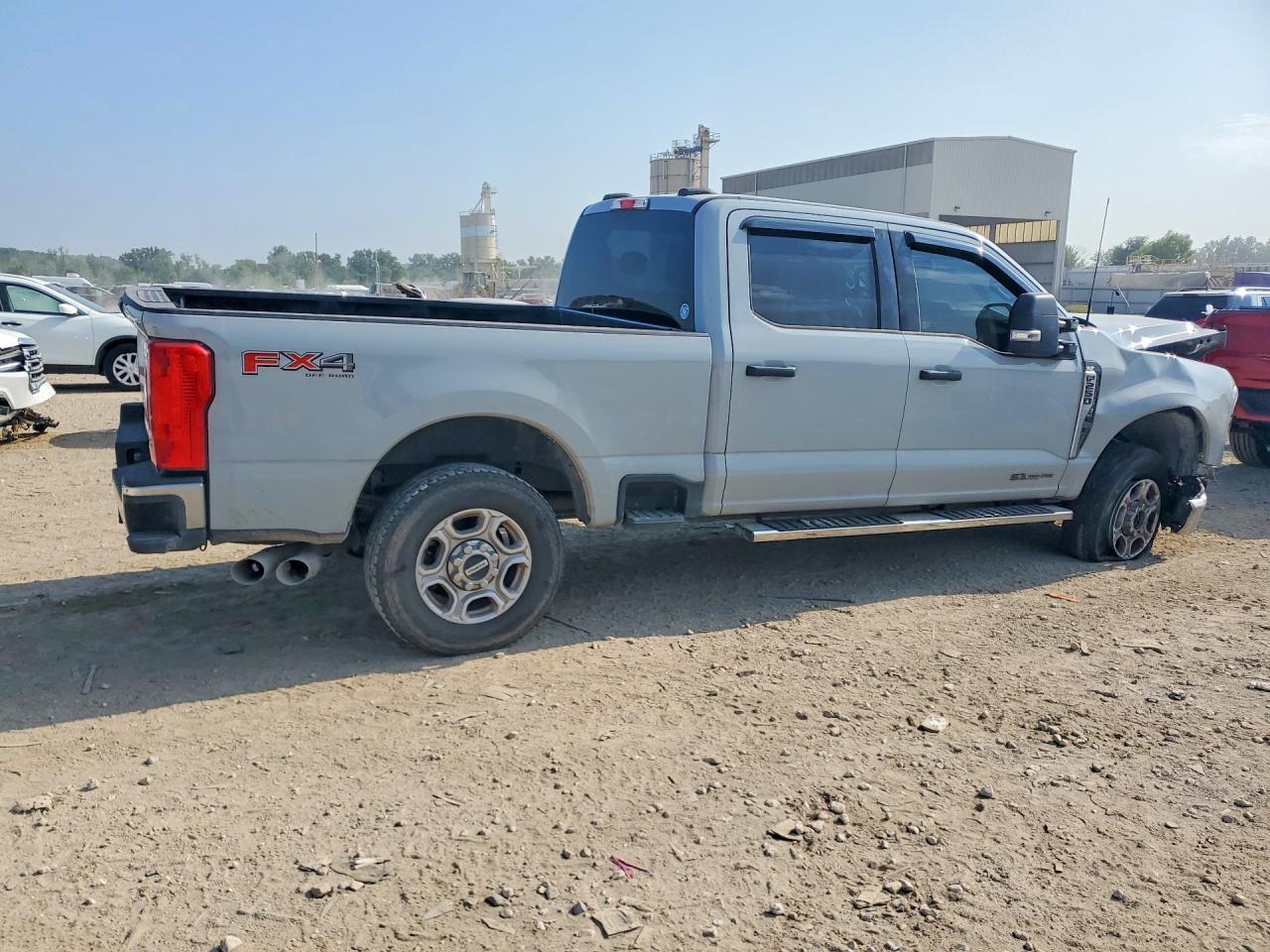 2025 FORD F250 SUPER DUTY — снимка 3