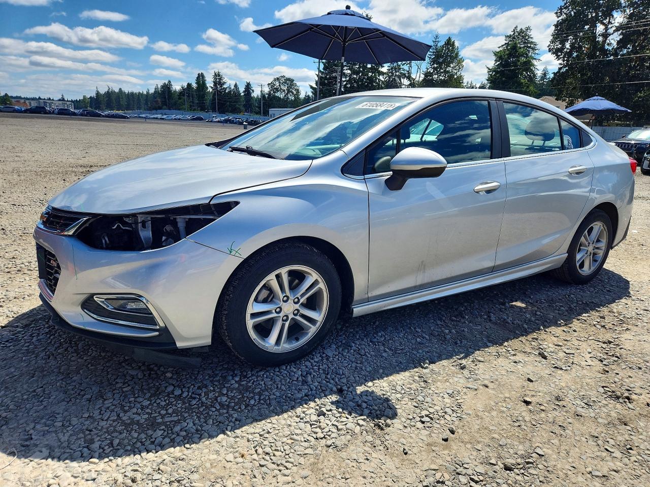 2017 CHEVROLET CRUZE LT