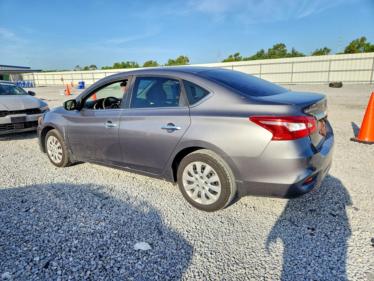 2017 NISSAN SENTRA S — снимка 2