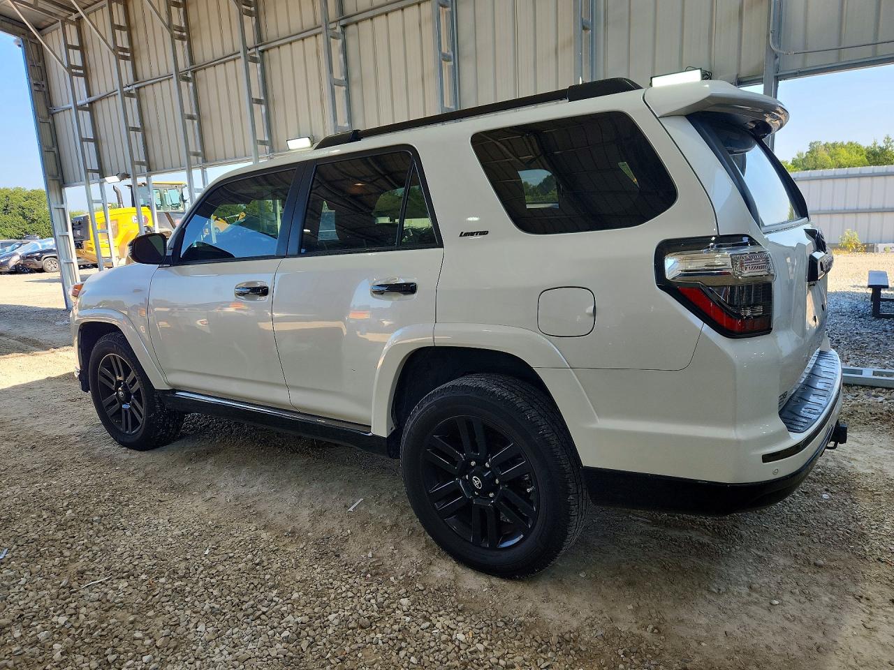 2019 TOYOTA 4RUNNER NIGHT SHADE/LIMITED — снимка 2