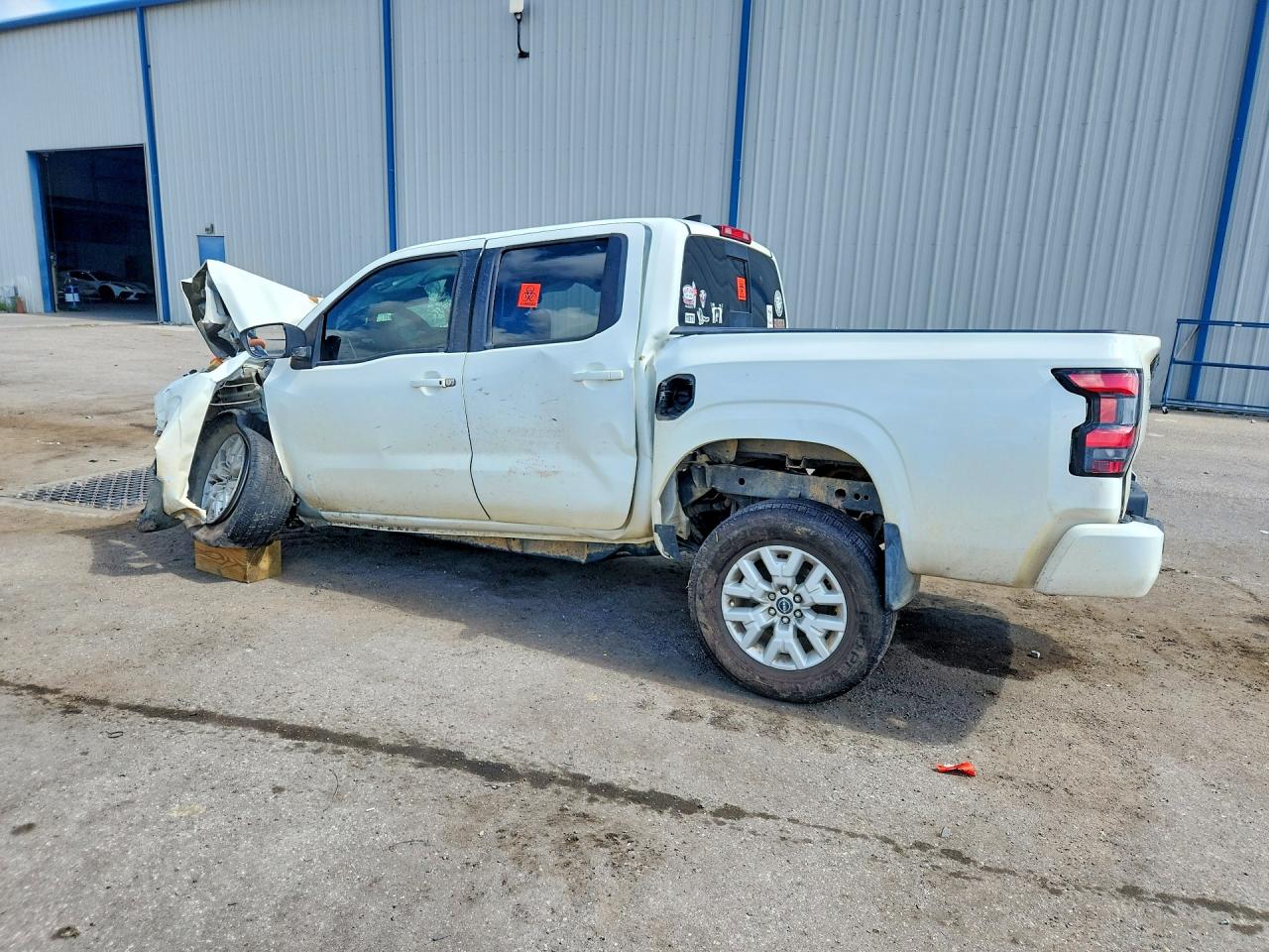2024 NISSAN FRONTIER SV — снимка 2