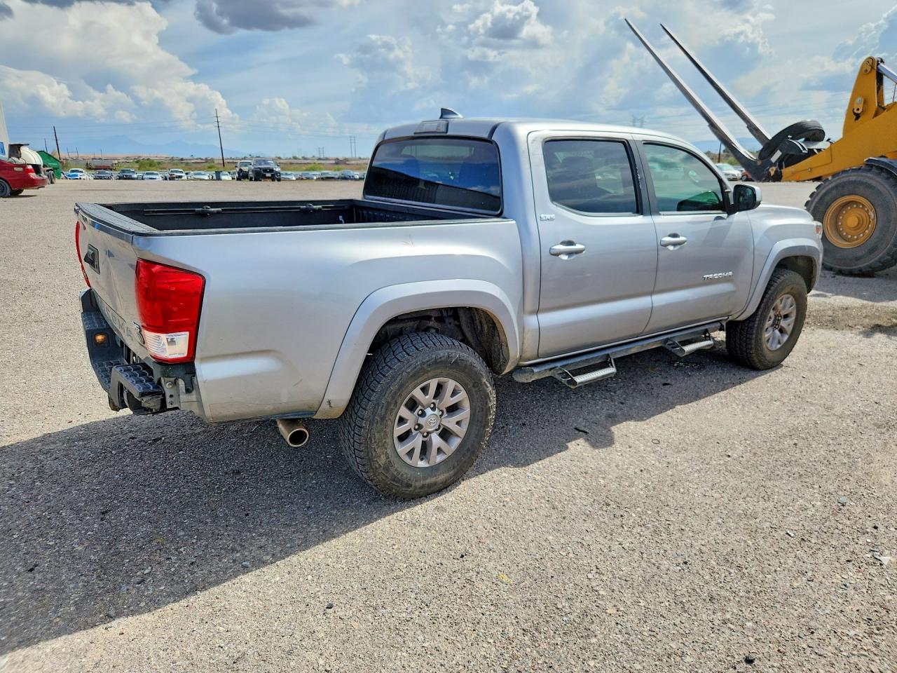 2017 TOYOTA TACOMA SR5 V6 — снимка 3