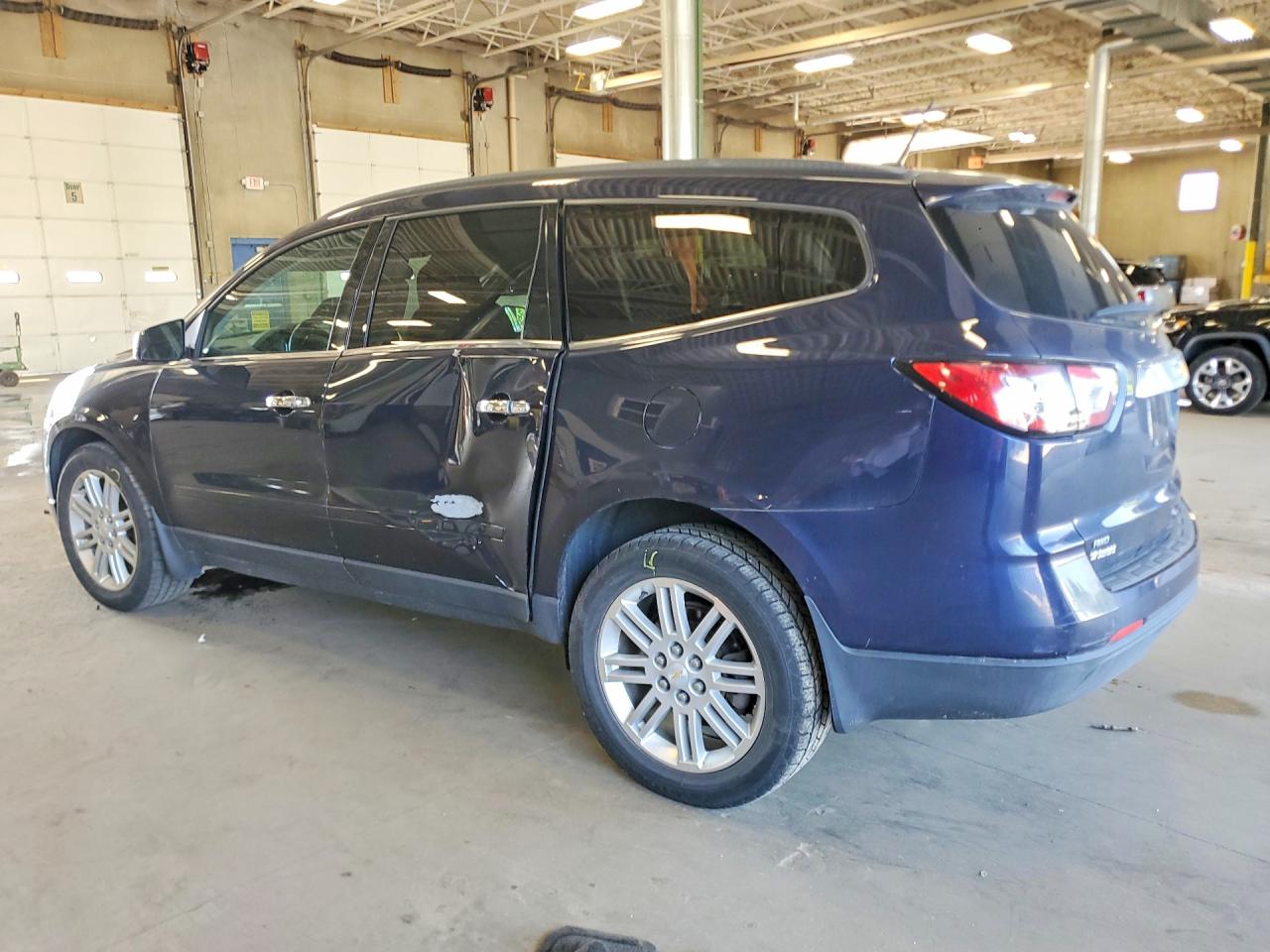 2015 CHEVROLET TRAVERSE LT — снимка 2
