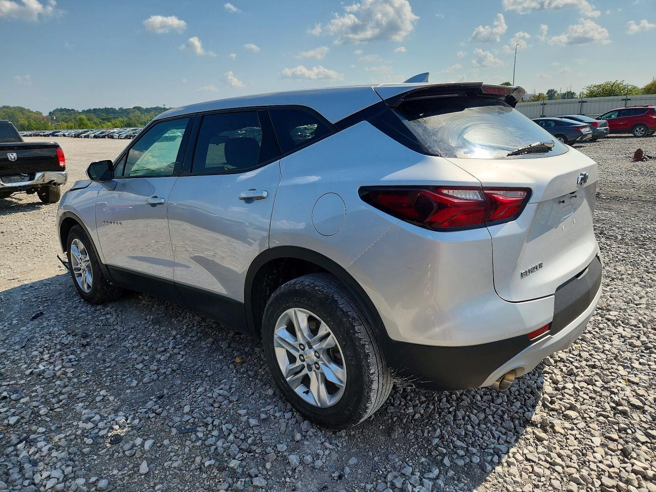 2021 CHEVROLET BLAZER 2LT — снимка 2
