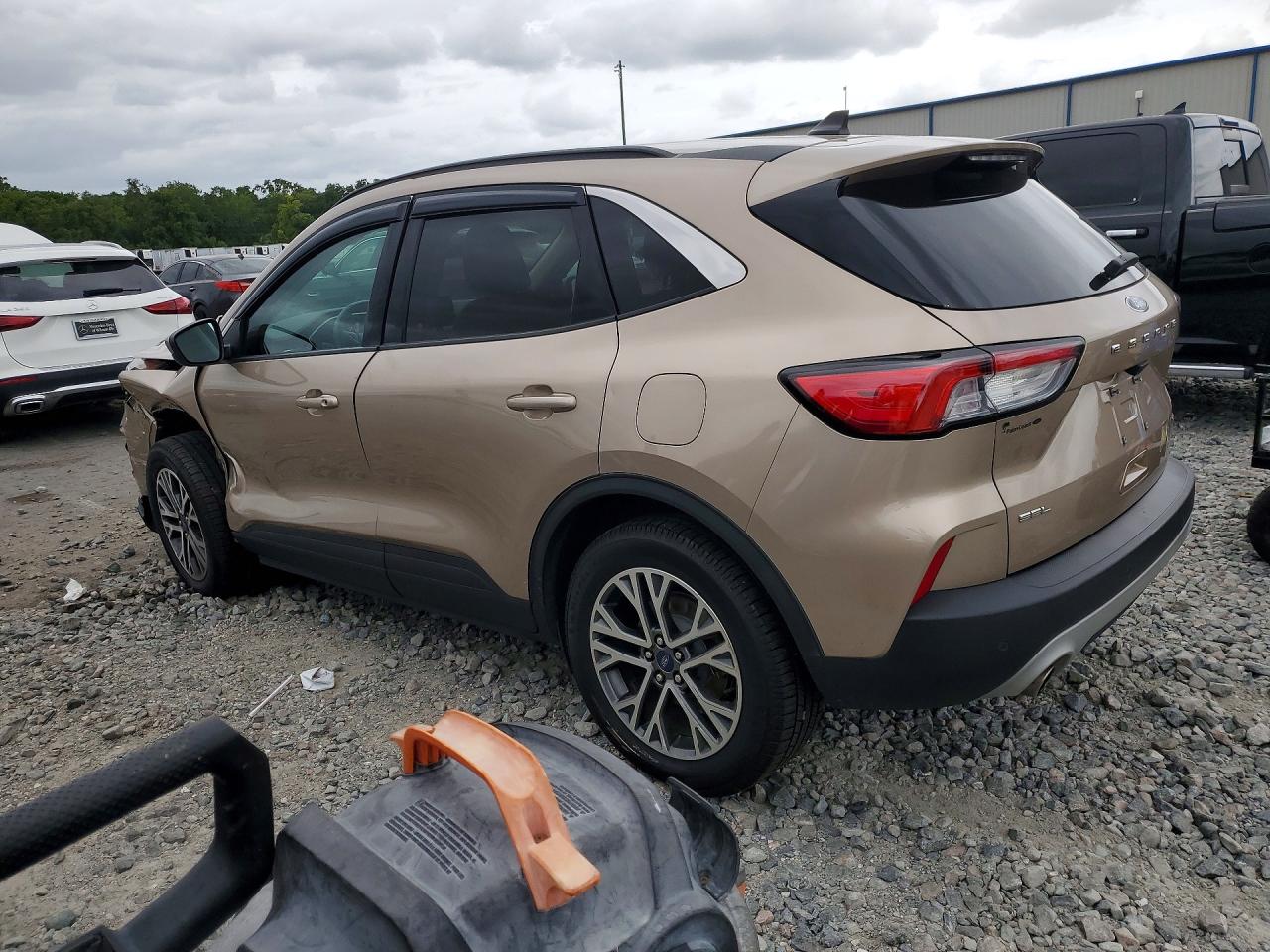 2020 FORD ESCAPE SEL — снимка 2