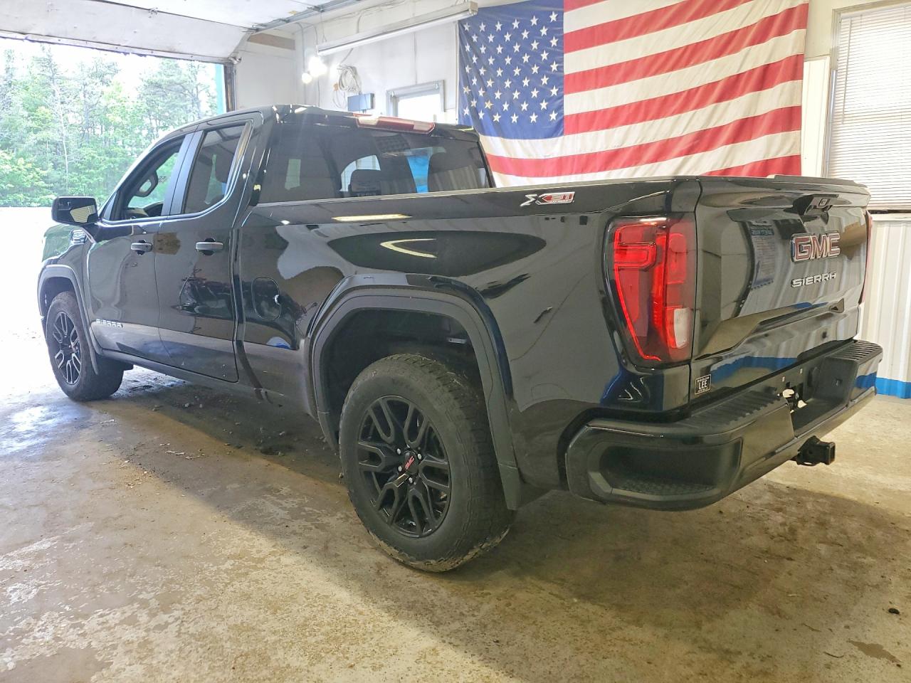 2023 GMC SIERRA K1500 — снимка 2