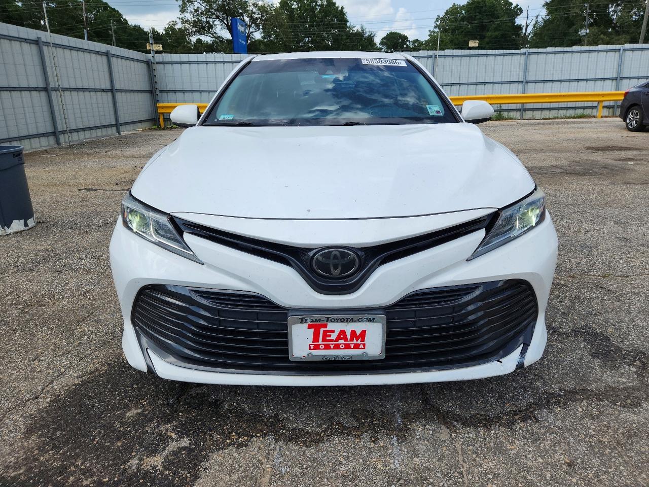 2018 TOYOTA CAMRY LE — снимка 5