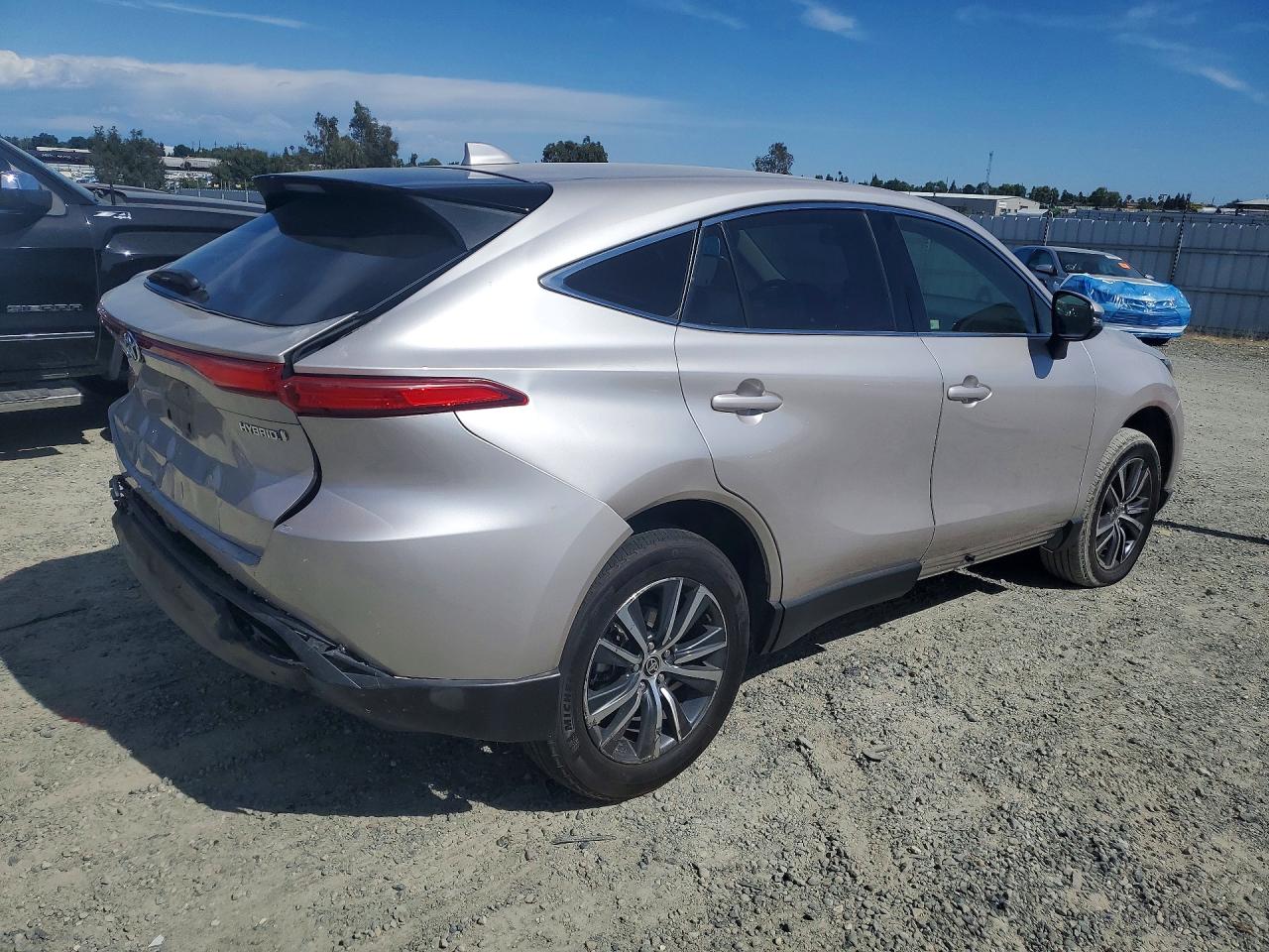 2022 TOYOTA VENZA LE — снимка 3