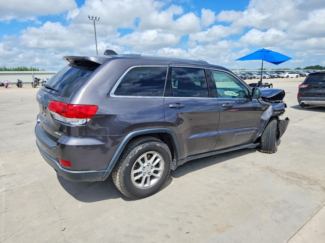 2019 JEEP GRAND CHEROKEE LAREDO — снимка 3