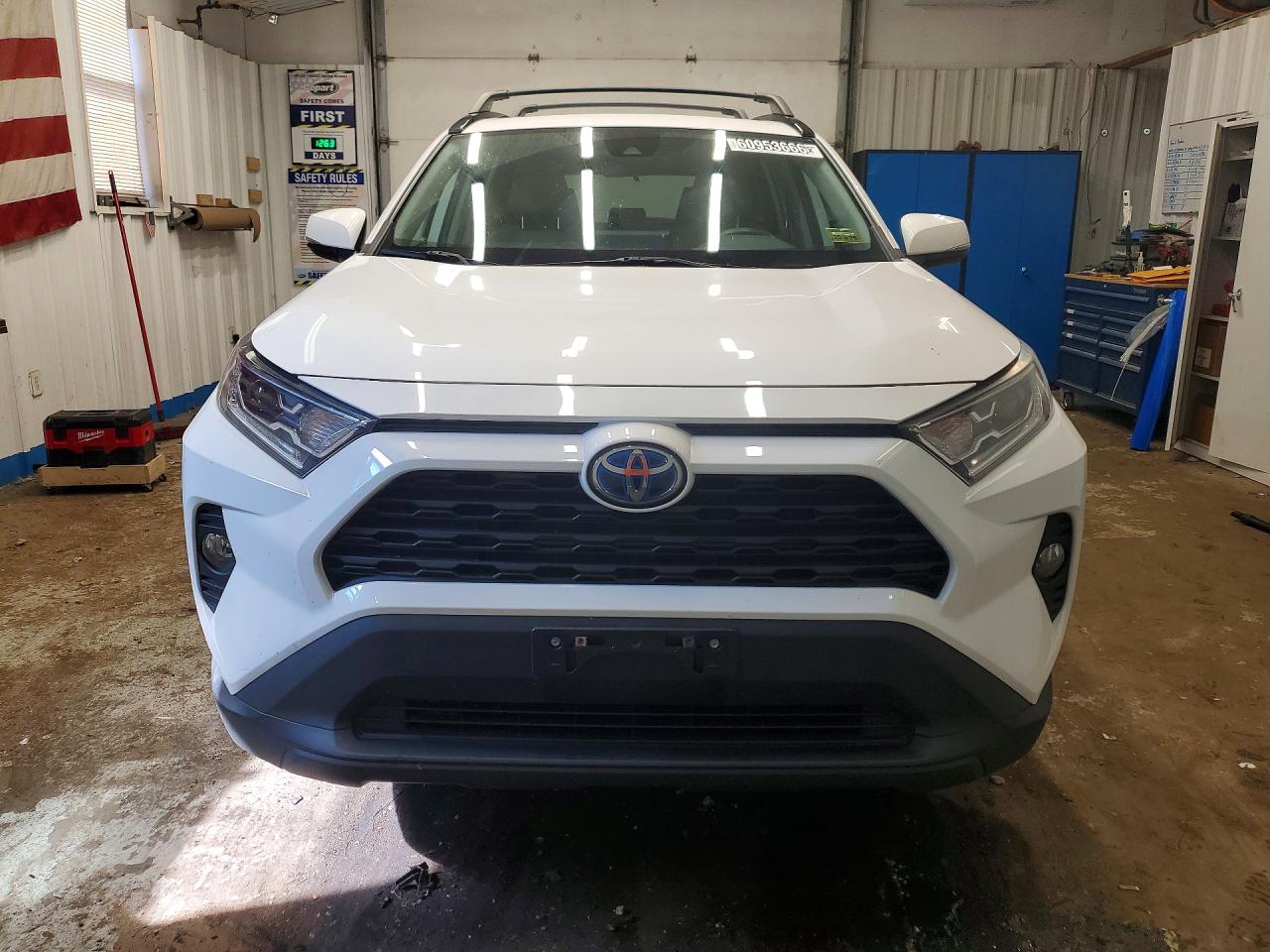 2021 TOYOTA RAV4 XLE — снимка 5