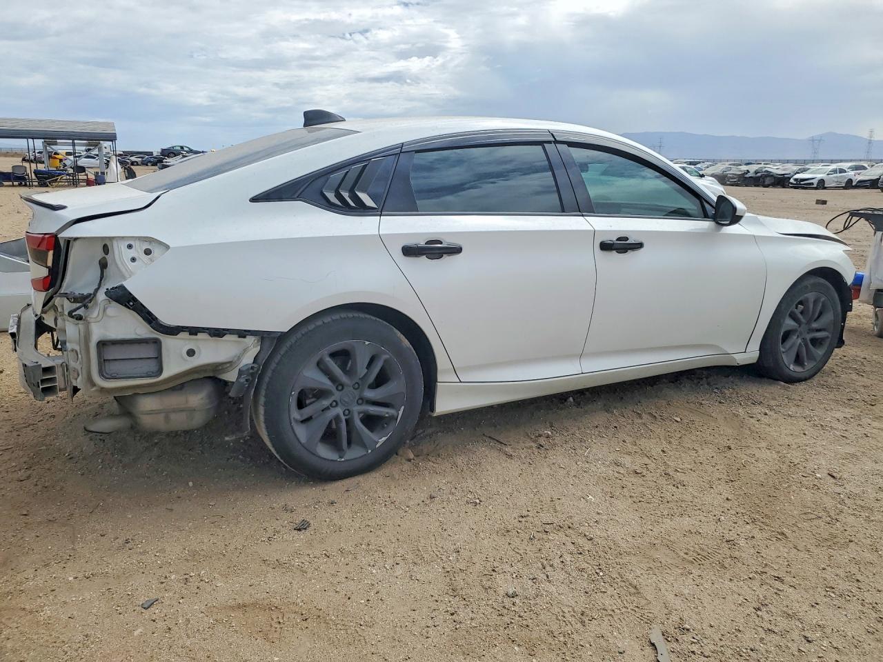 2020 HONDA ACCORD LX — снимка 3