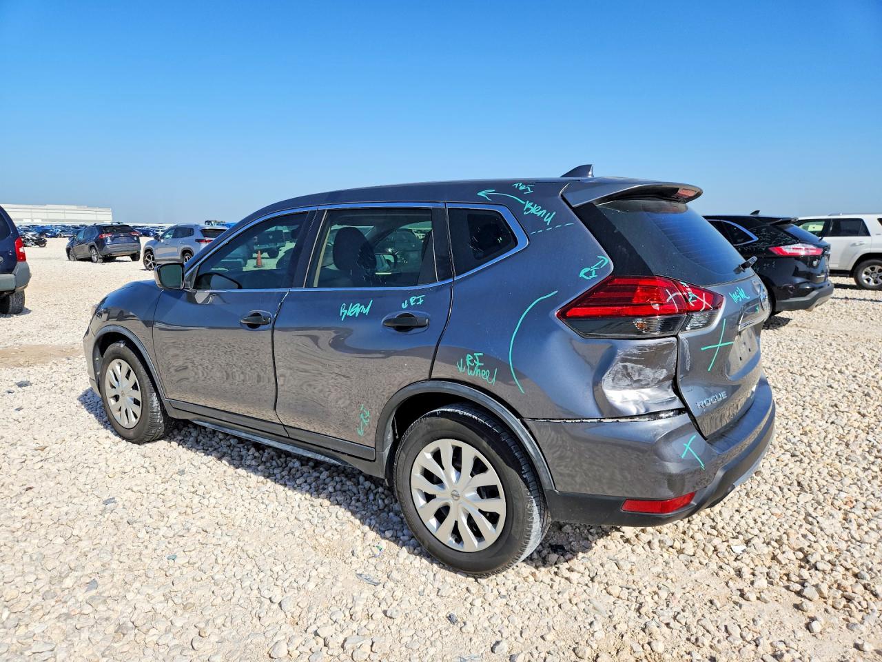 2019 NISSAN ROGUE S — снимка 2