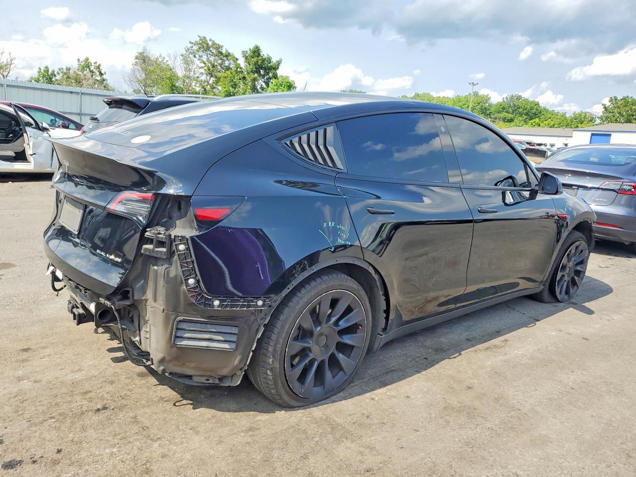 2023 TESLA MODEL Y — снимка 3