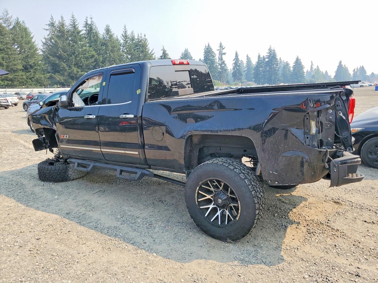 2015 CHEVROLET SILVERADO K1500 LTZ — снимка 2