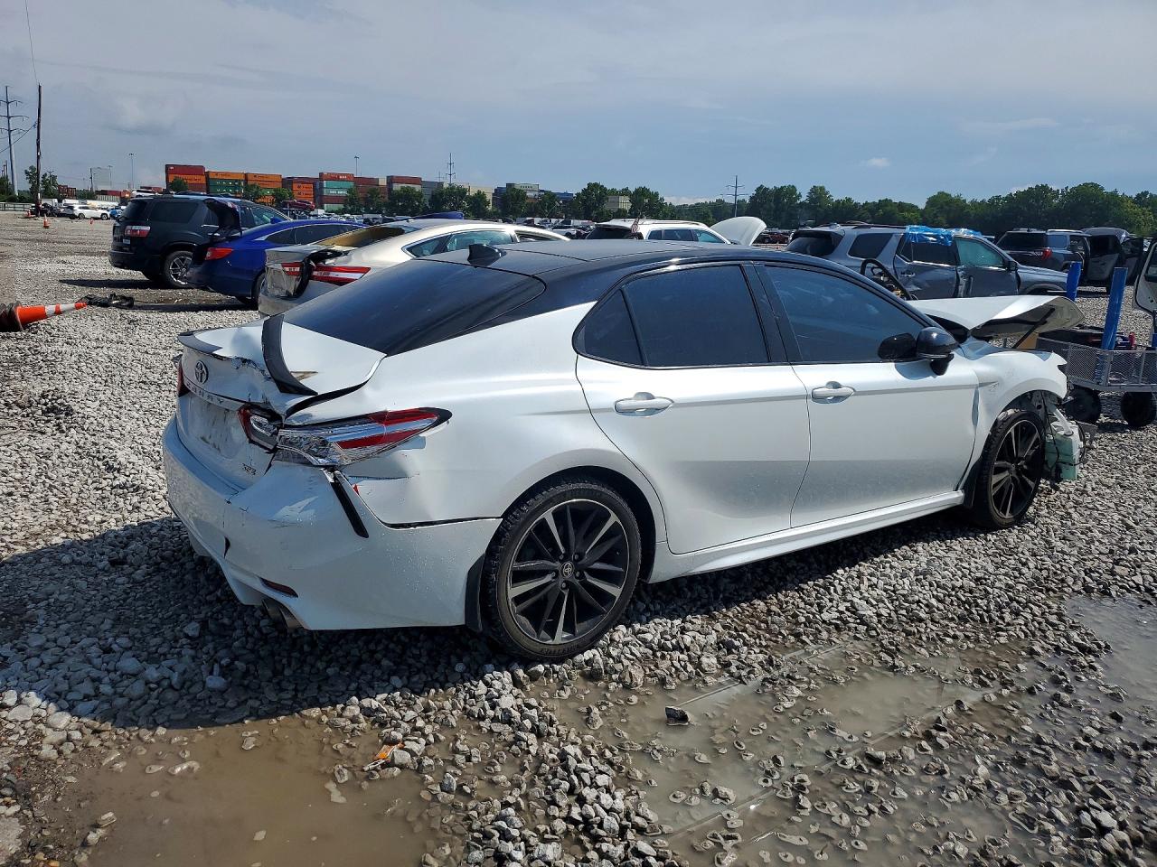 2020 TOYOTA CAMRY XSE V6 — снимка 3